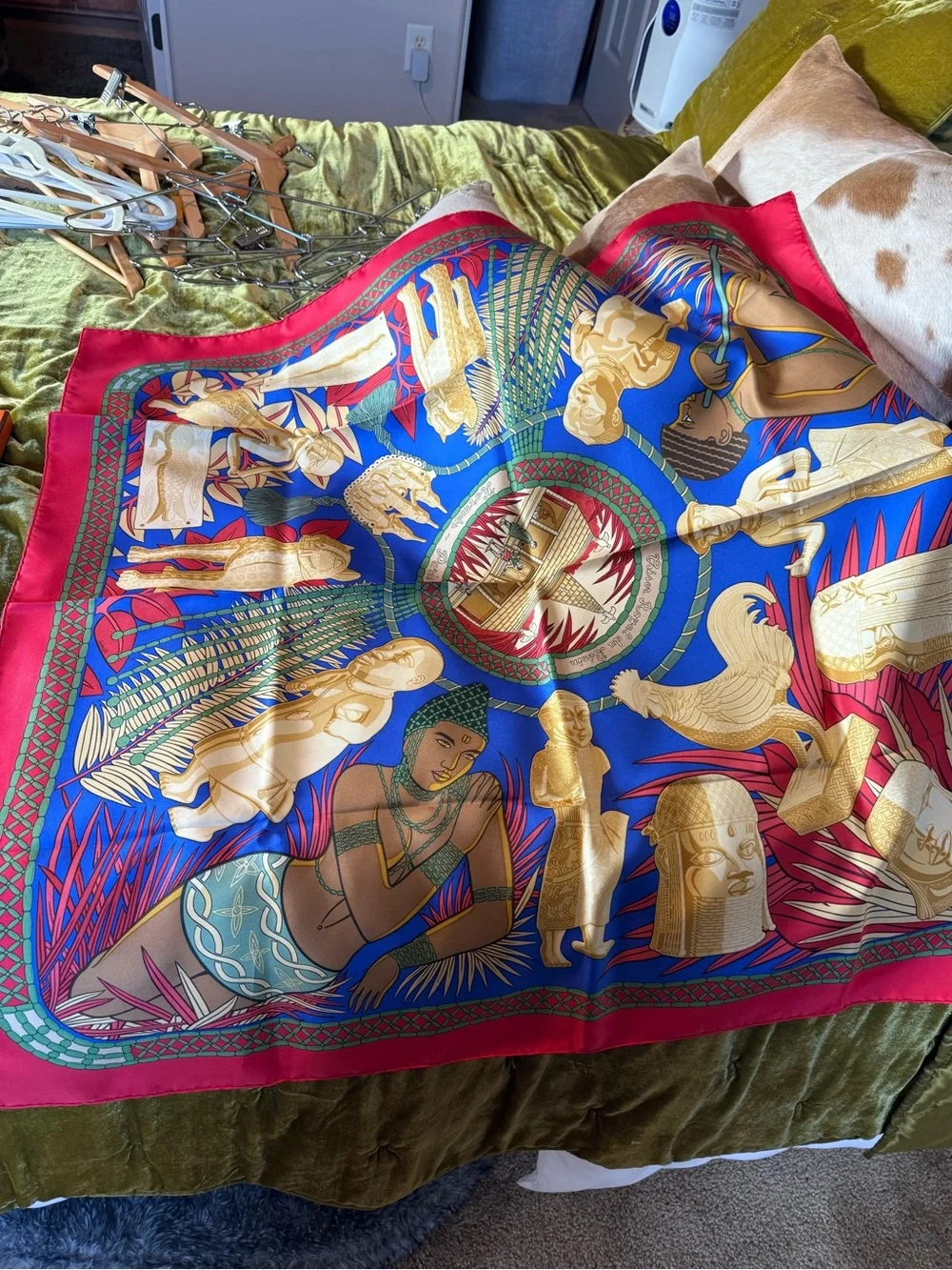 Vintage 90’s Hermes Silk Scarf IN ORIGINAL BOX tag